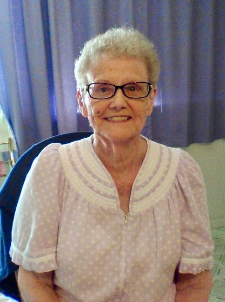 Lorraine Richter Profile Photo