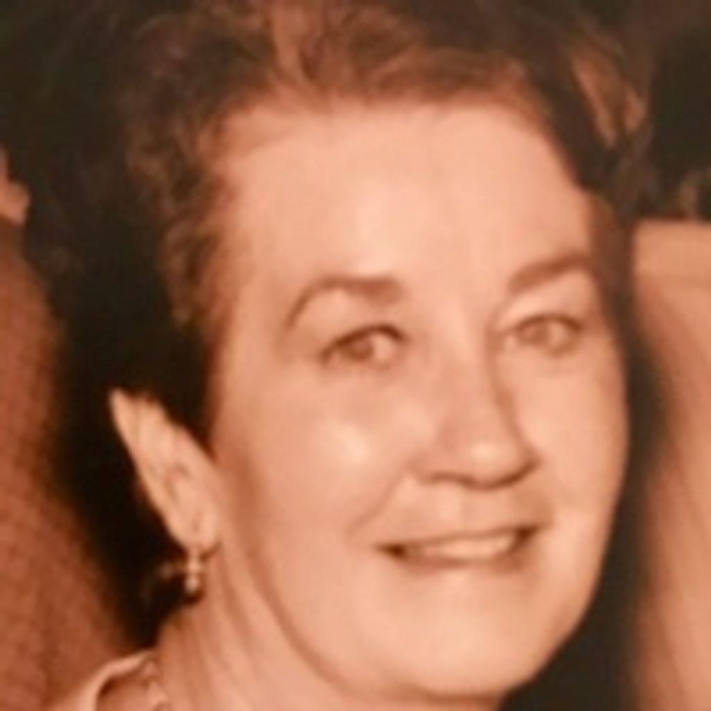 Saundra Hall