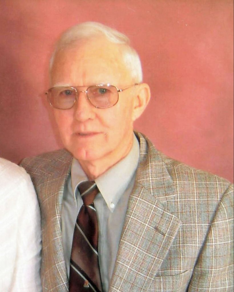 Lewis M. Dorris Profile Photo