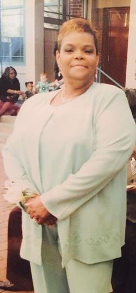 Dianne J Sanders Profile Photo