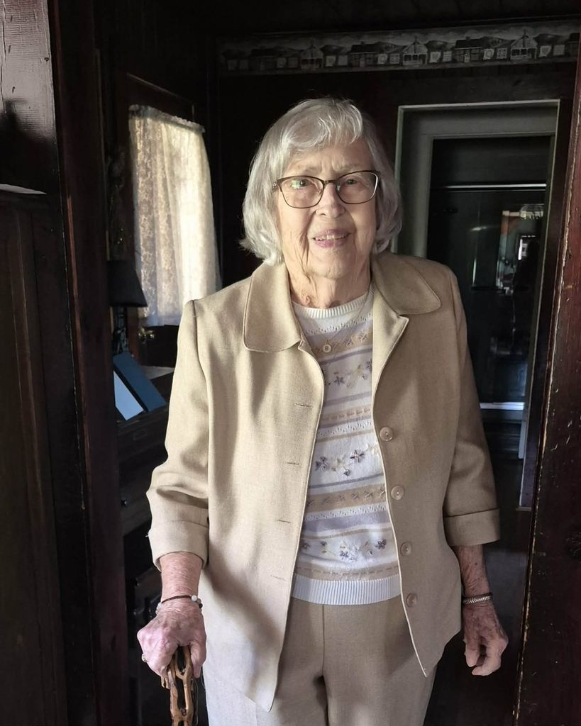 Betty Doris Boyett Profile Photo