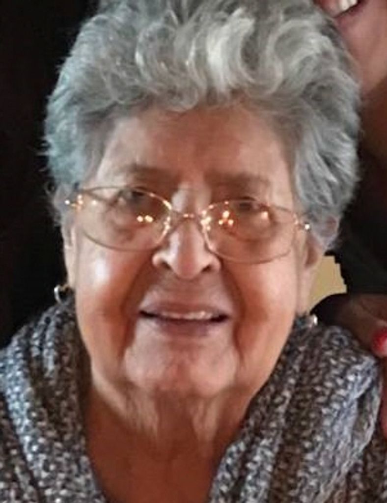 Cecilia Campos