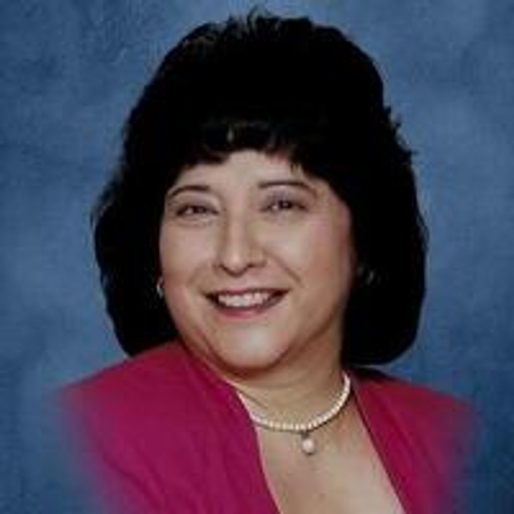 Irma Vega-Zadeh Profile Photo