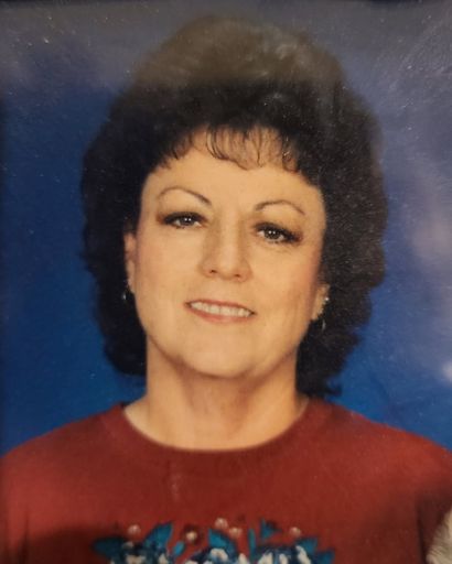 Carolyn Marie Navratil's obituary image