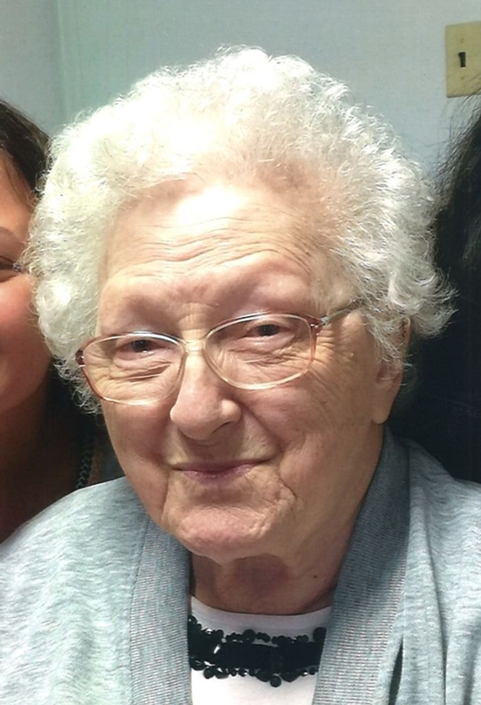 Josephine "Jo Jo" Hanisits Profile Photo