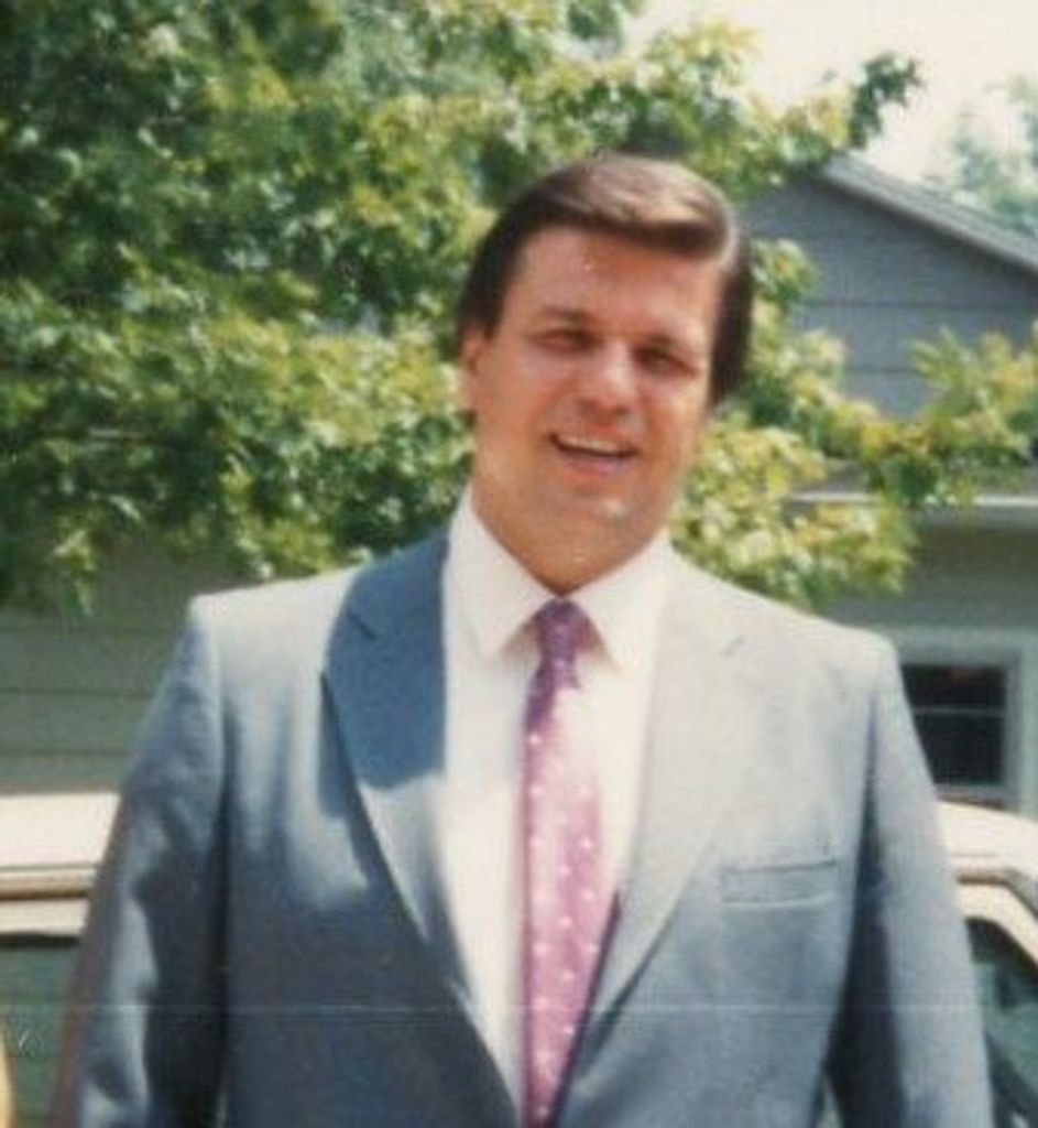Robert Earl Garrett