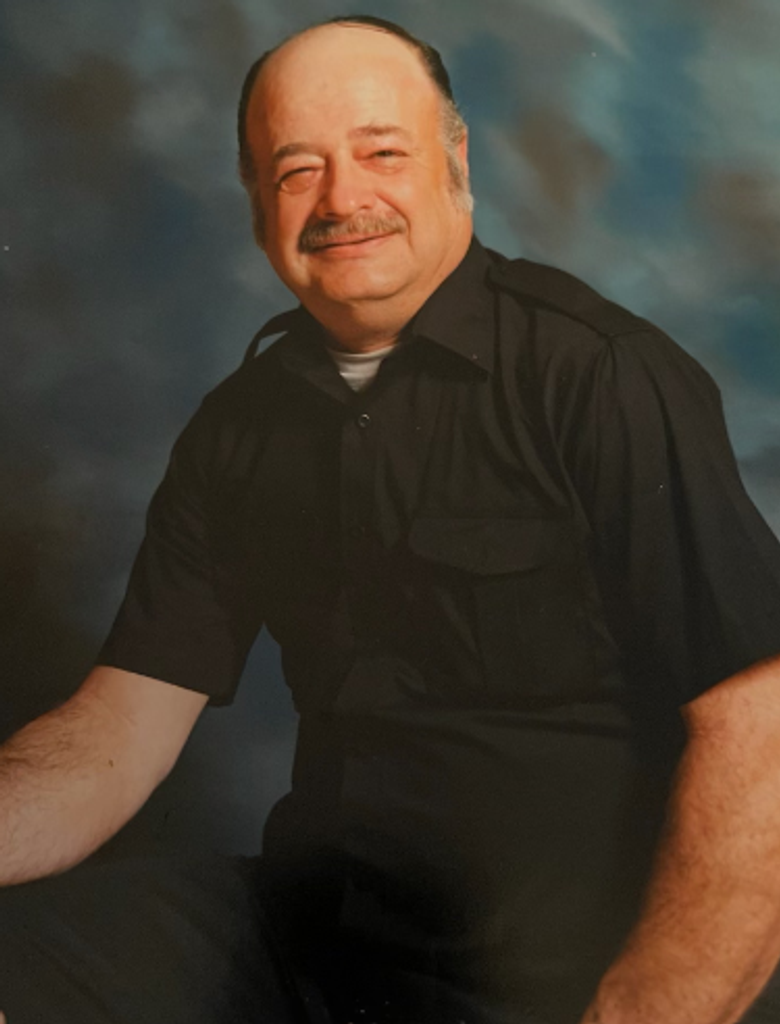 Robert Moore Profile Photo