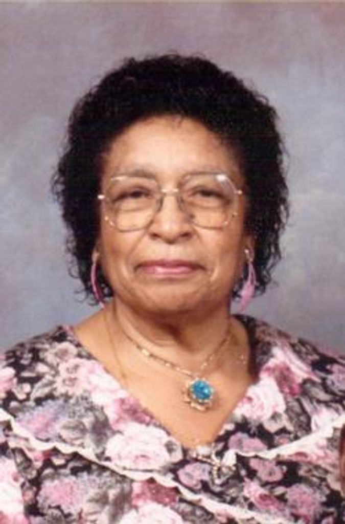 Lucille Lyons Meadows Profile Photo