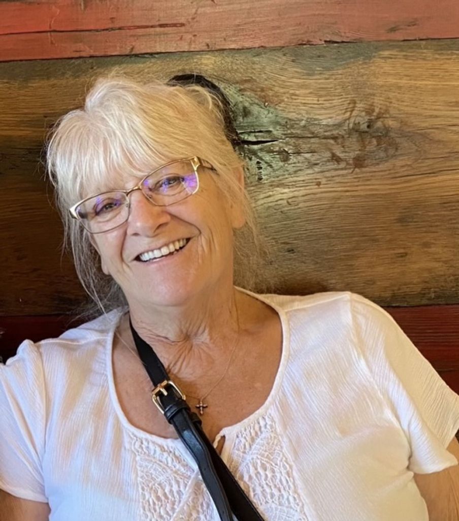 Deborah J. (Zmich)  Arthurhultz Profile Photo
