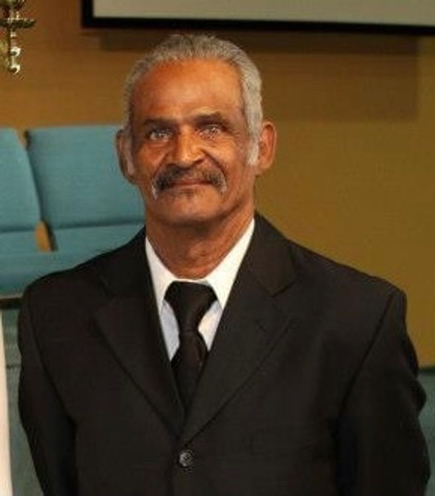 Robert "Bobby" Trent