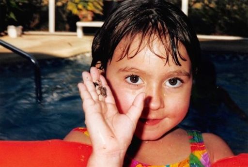 Kerri Mary Scott photo gallery thumbnail 57 of 144