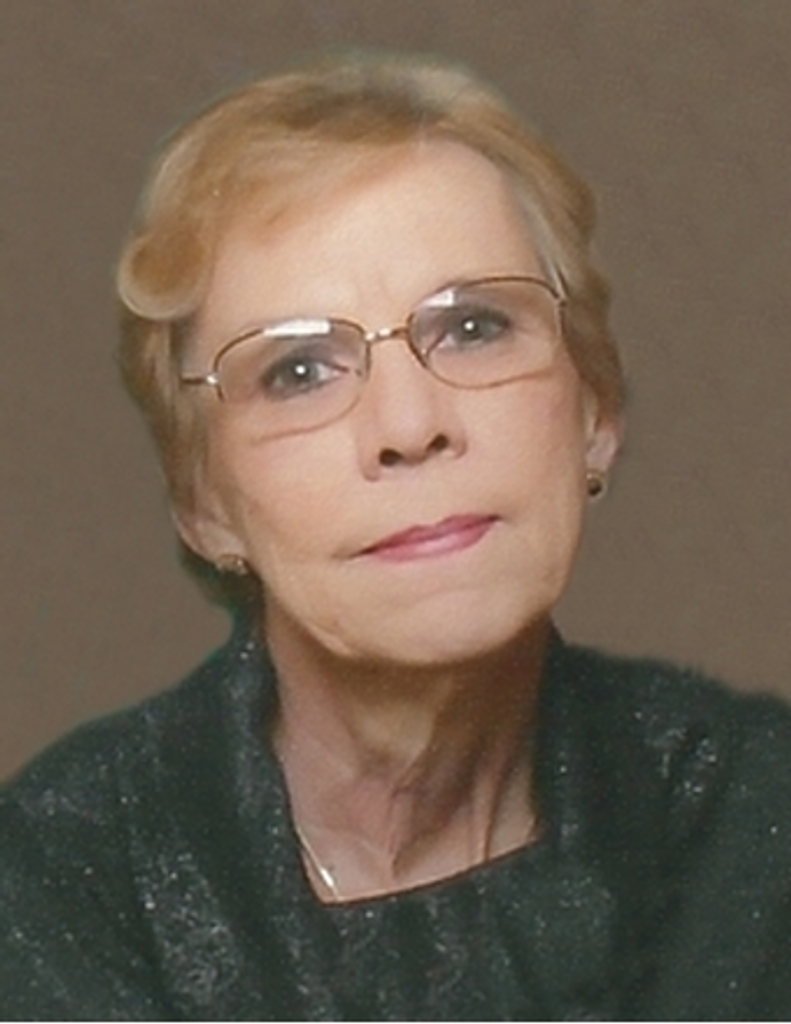 Vicky Lee (Loch) Marks