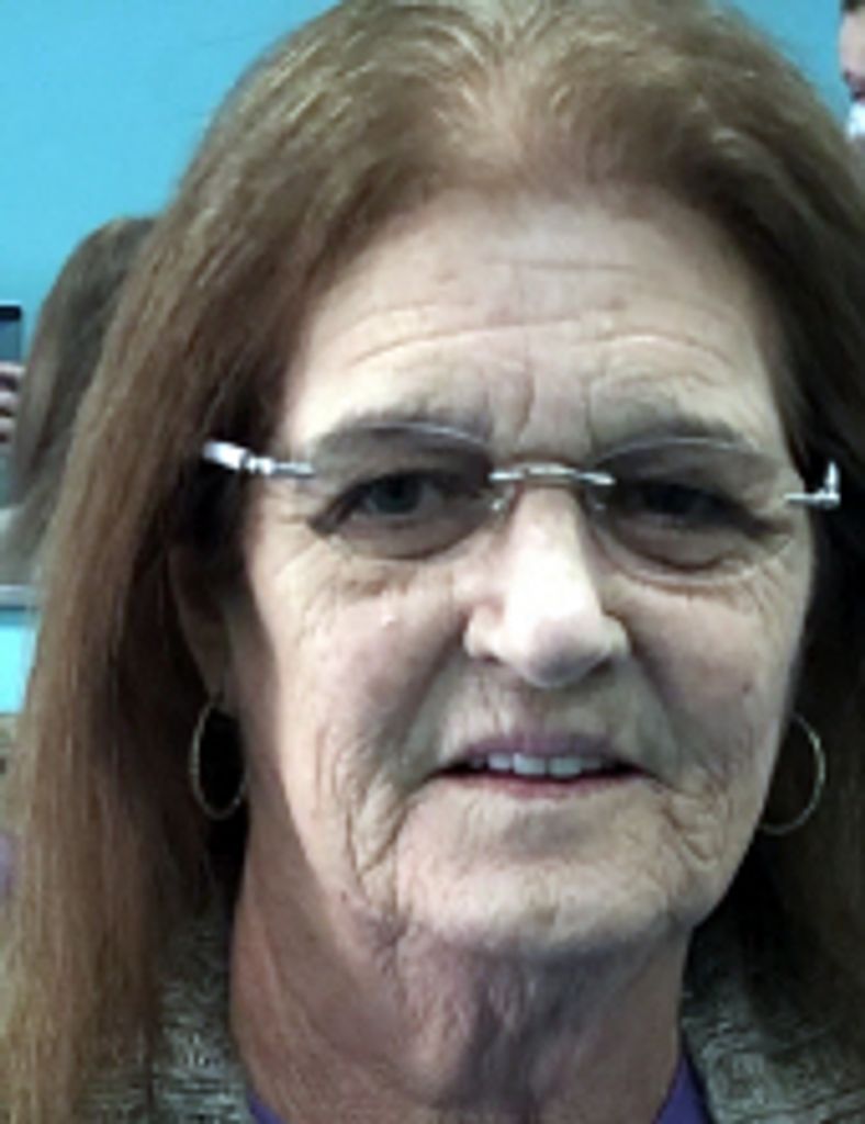 Lola  Darlene  Hall 