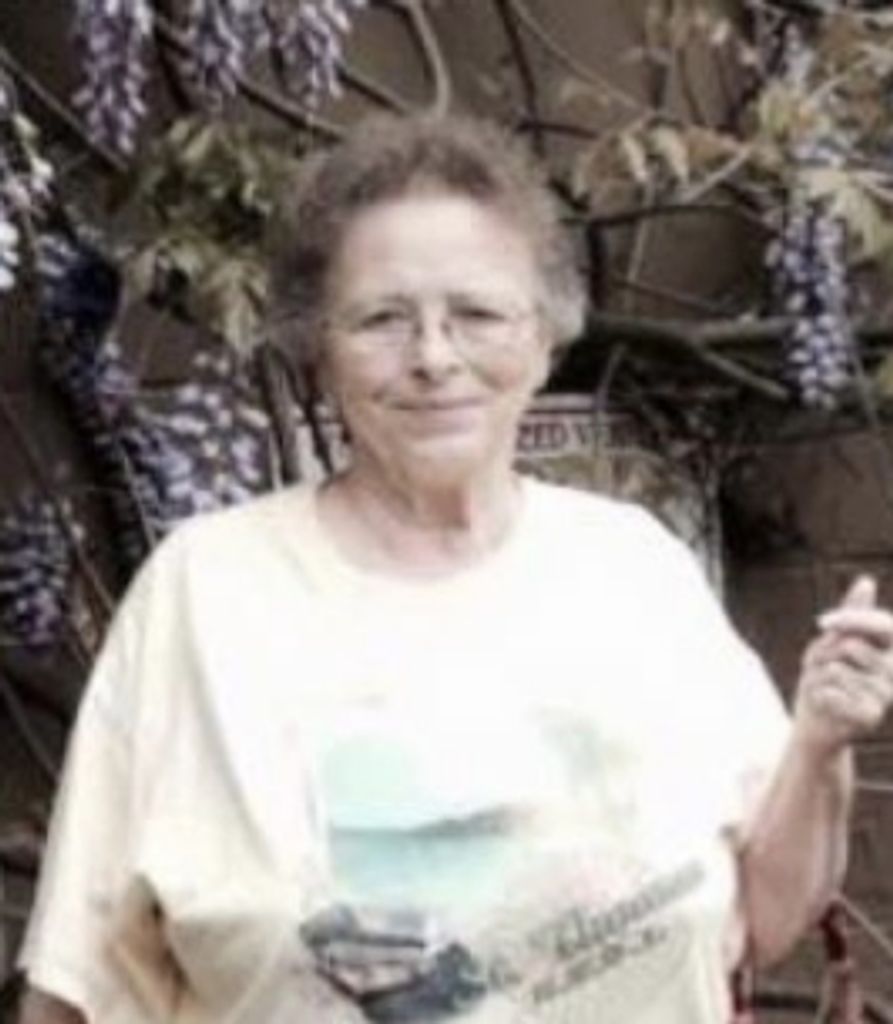 Carolyn Siniard Profile Photo