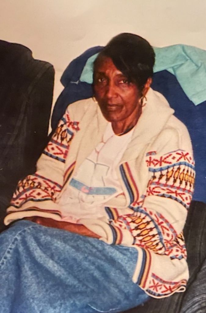 Ms. Magnolia Young Profile Photo