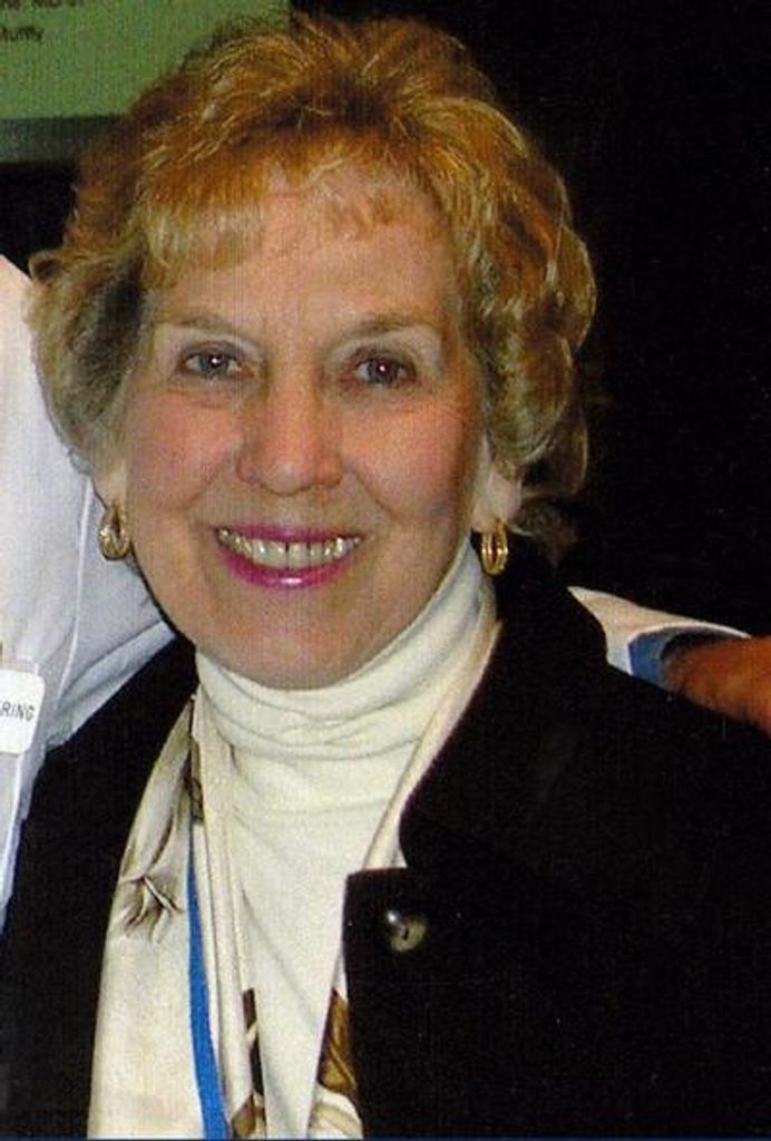 Agnes Q. Bering Profile Photo