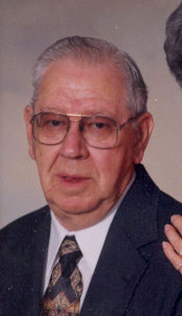 Alben Lewis Roark Profile Photo