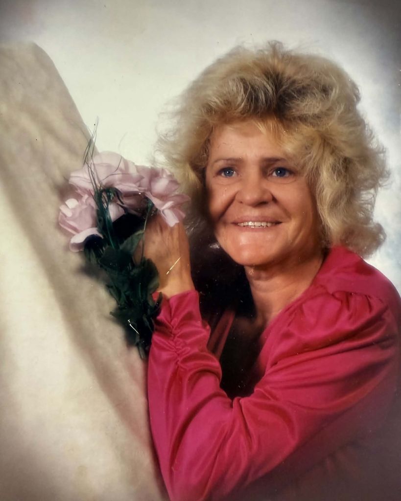 Lois Roof Profile Photo