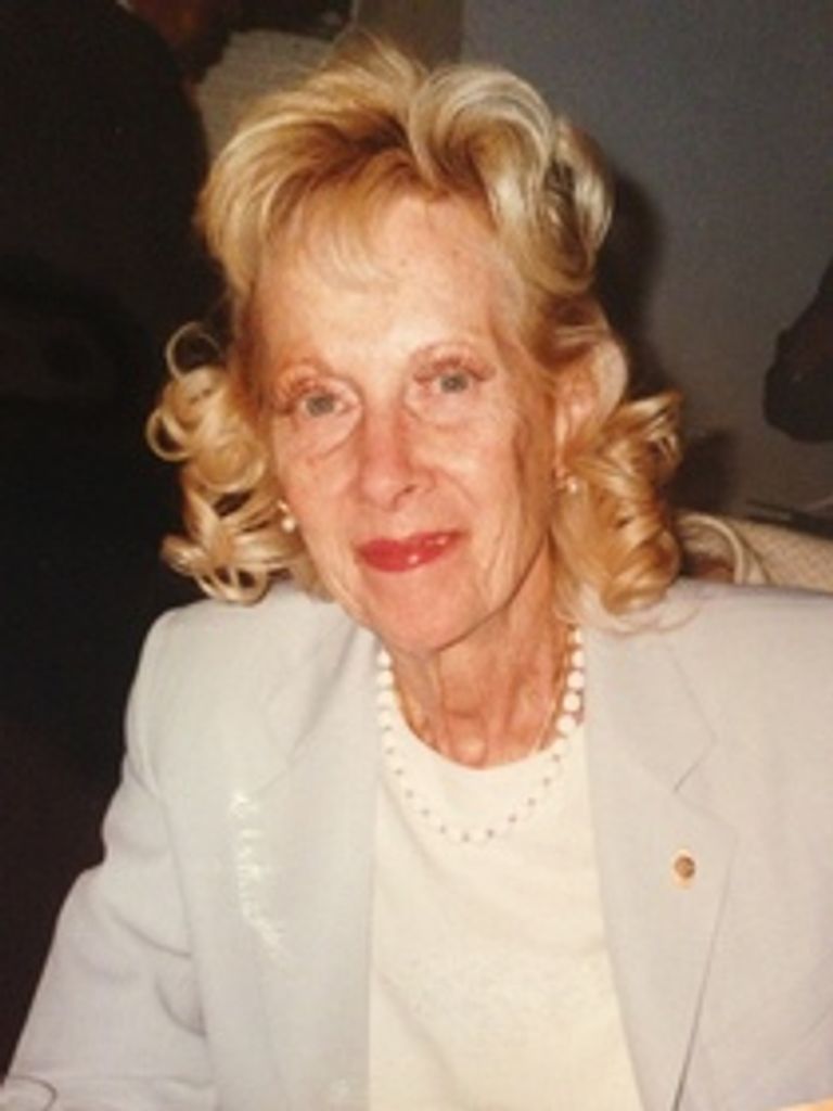 Mary Anne Joy (Niehoff)  Kirchschlager