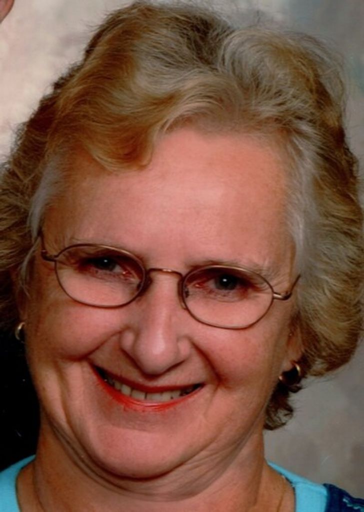 Mary Lou Lavelle Profile Photo