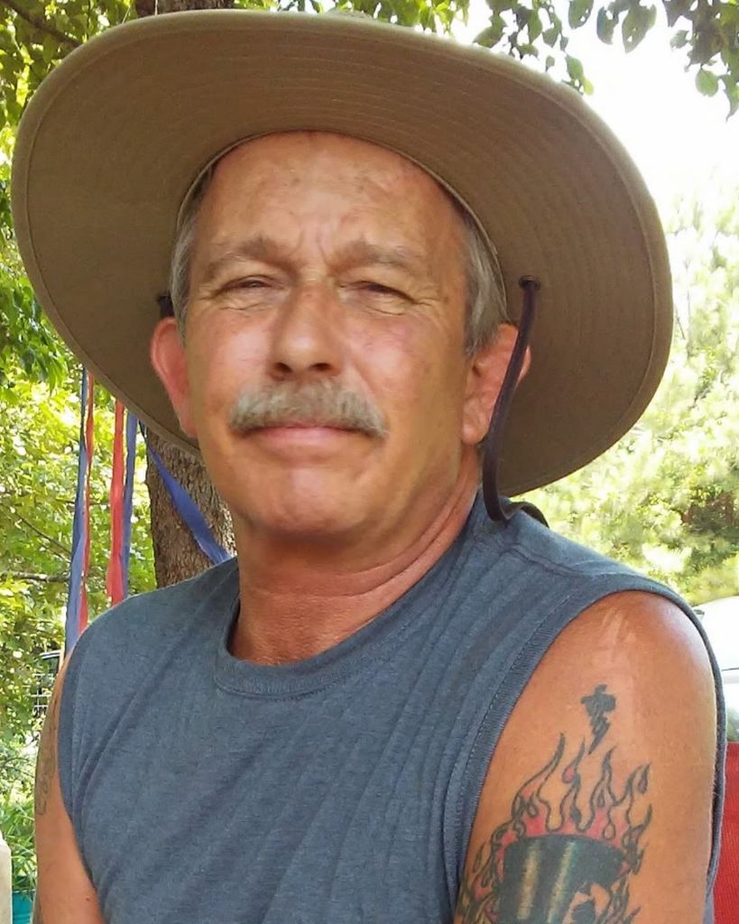 Robert Earl McElwaney Profile Photo