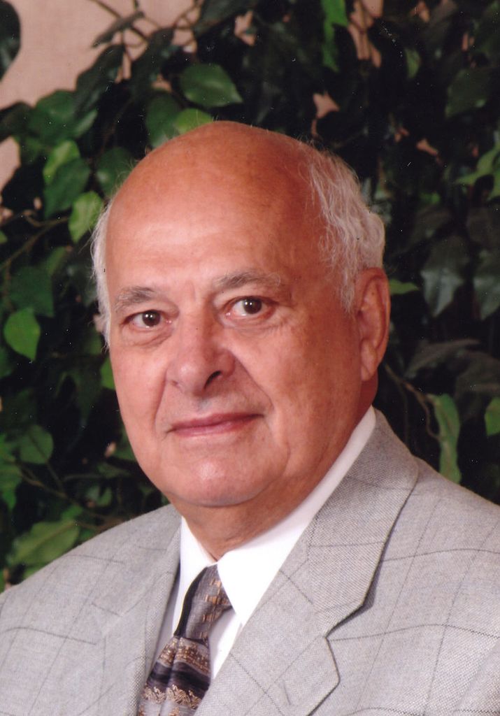 Thomas E. Neudecker Profile Photo
