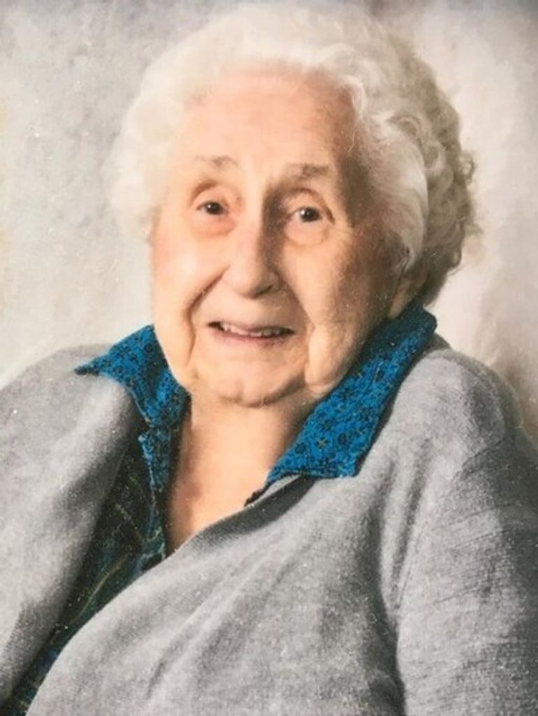 Anna Potrzebowski Profile Photo