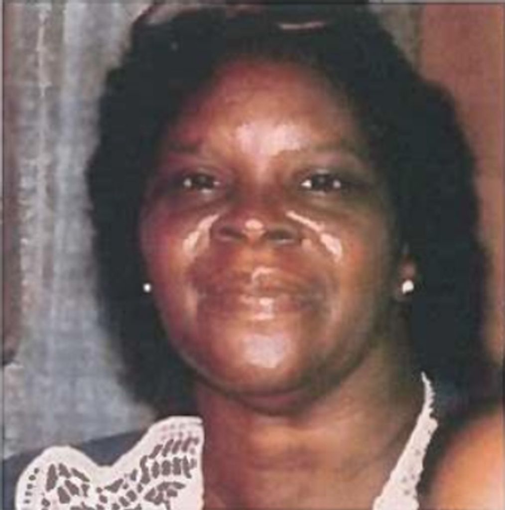 Ms. Amanda Craig