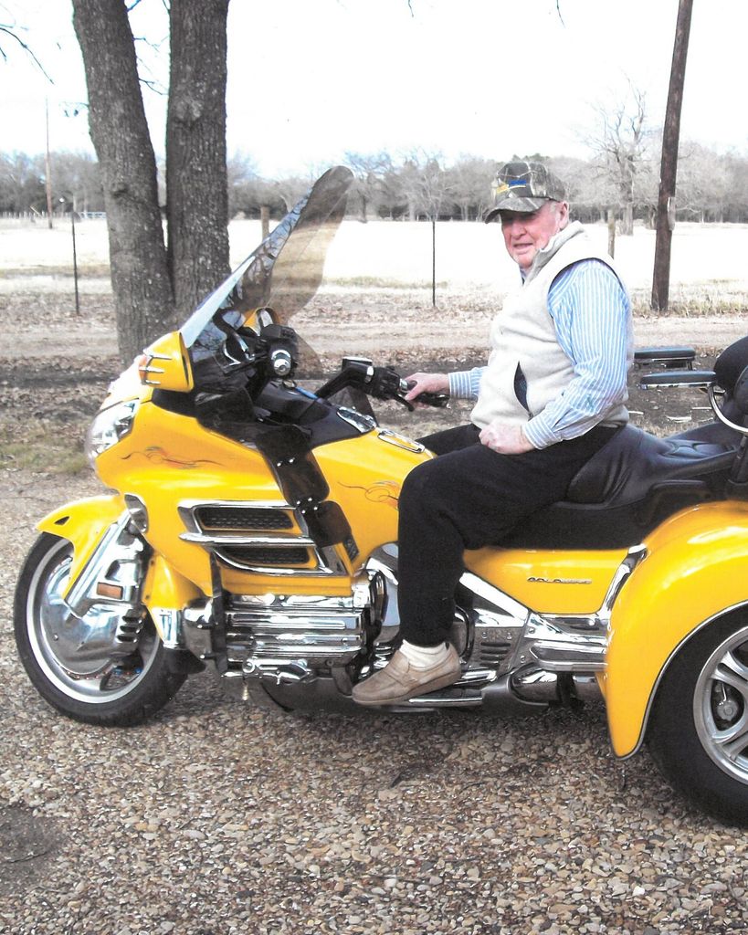 Donald Hugh Holleman Profile Photo