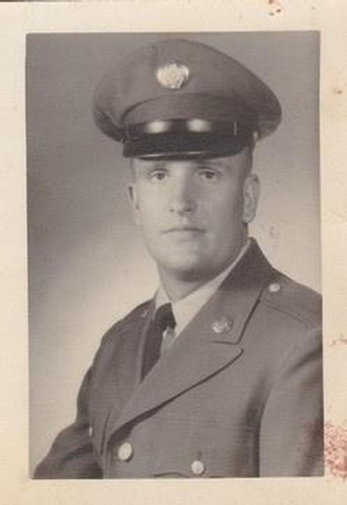 Lloyd Shelton Mullins Profile Photo