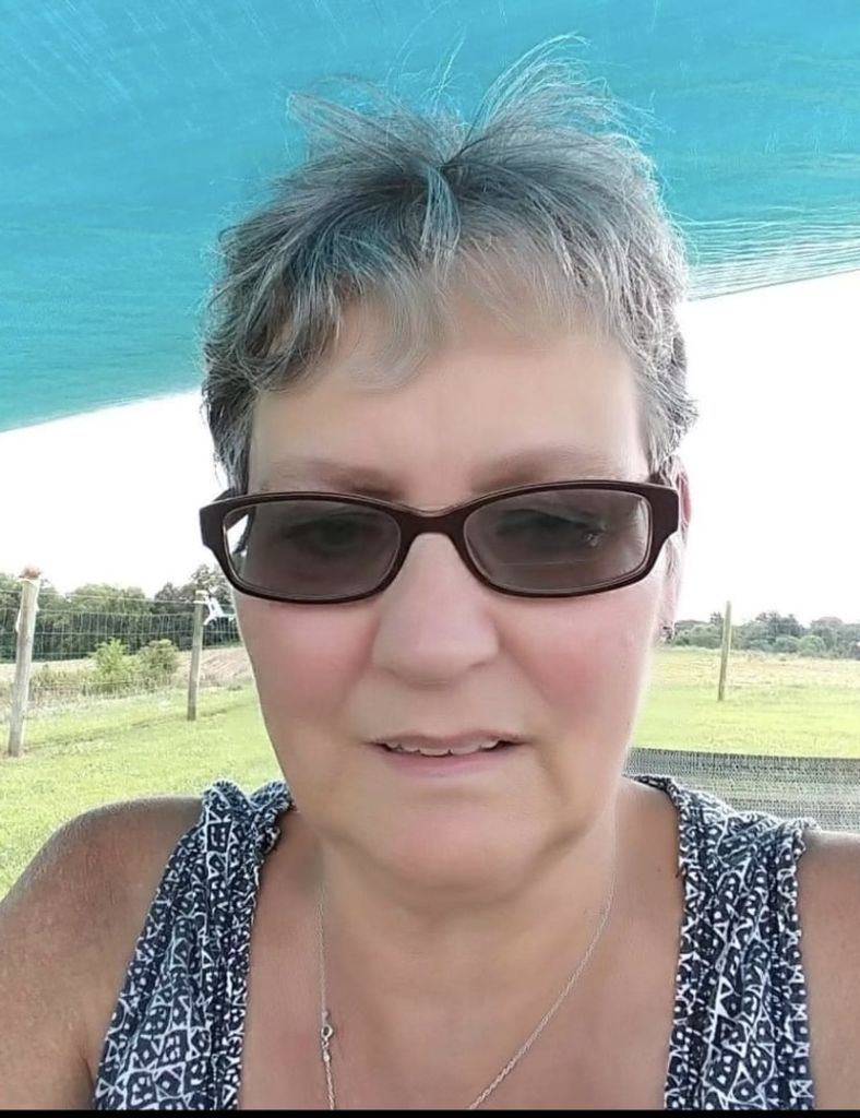 Sandra  Louise  Logsdon Profile Photo