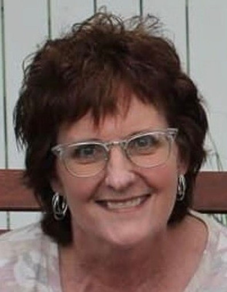 Sandra J. (Winkle)  Maas