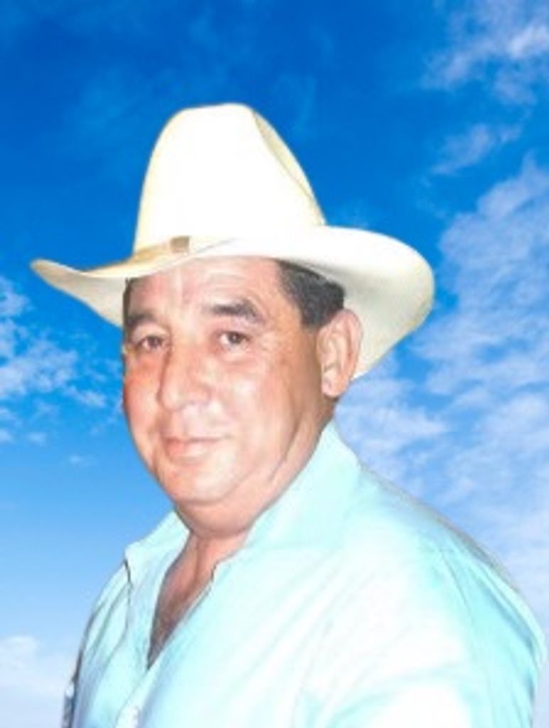 Roberto Garza Bazan