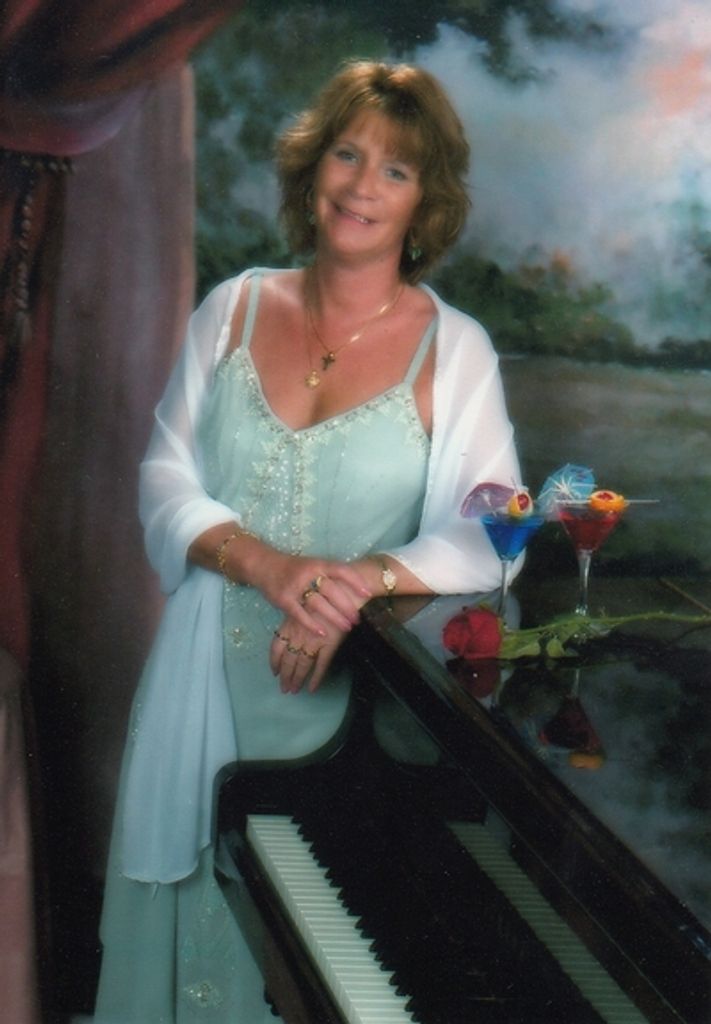 Cynthia J. "Cindy" Viens