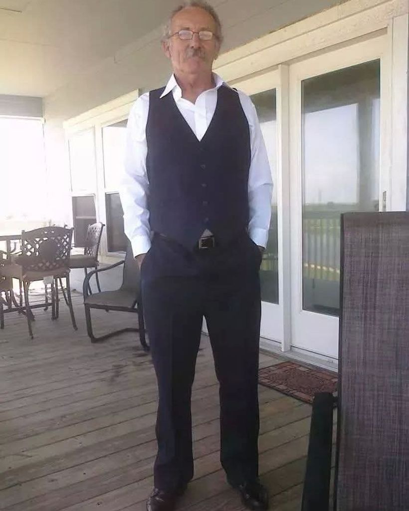 Dennis Robert Owens Profile Photo