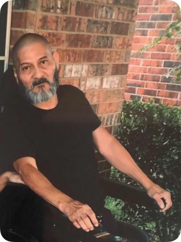Larry Robledo Ayala