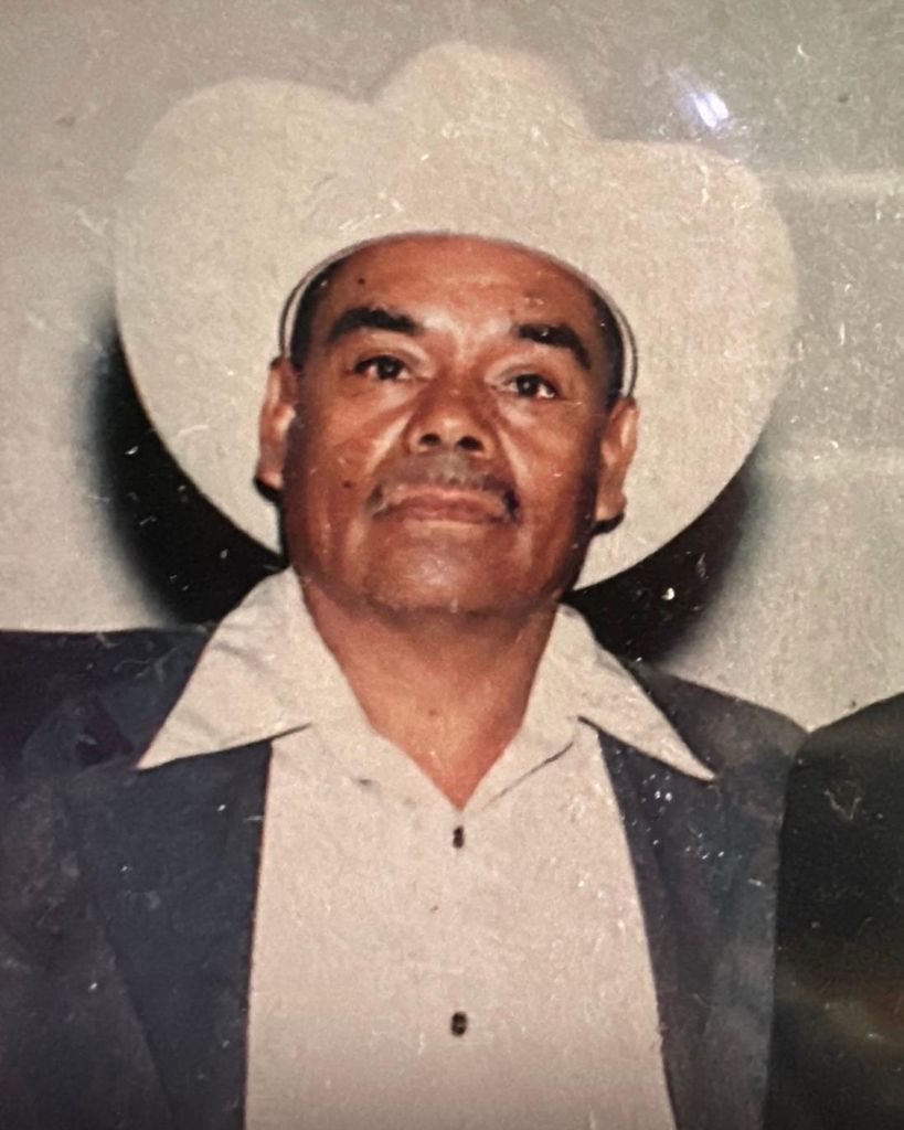 Genaro Vazquez Profile Photo