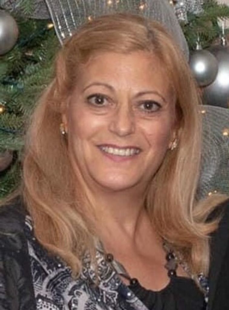 Suesan Marie Simone Profile Photo