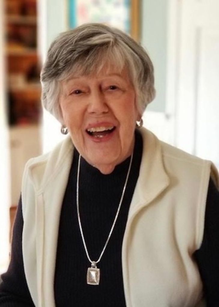 Elizabeth Price Profile Photo