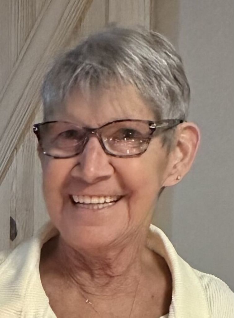 Joyce Marie (Vaculik)  Lake