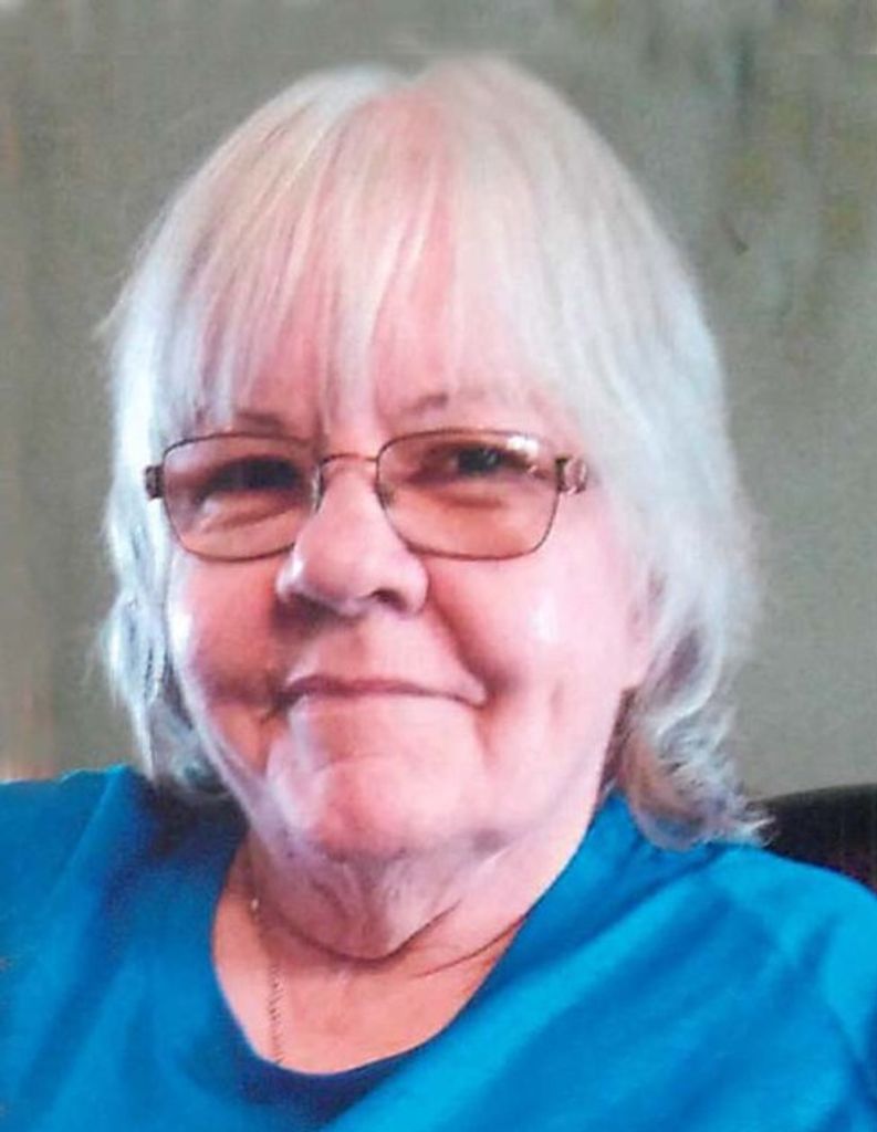 Linda Lou (Robertson)  Atkins Profile Photo