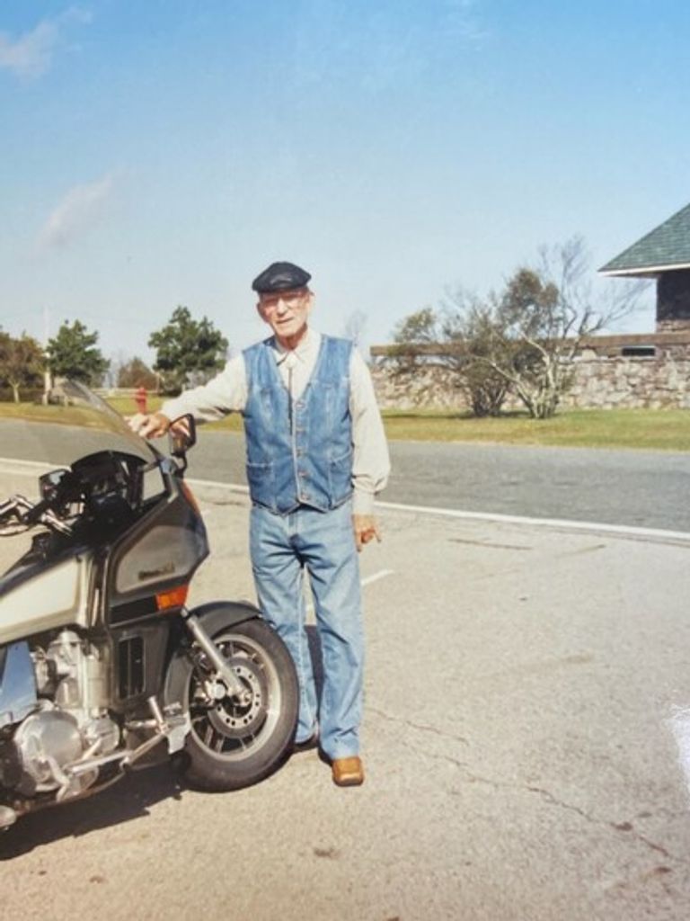 Bobby C Holland Profile Photo