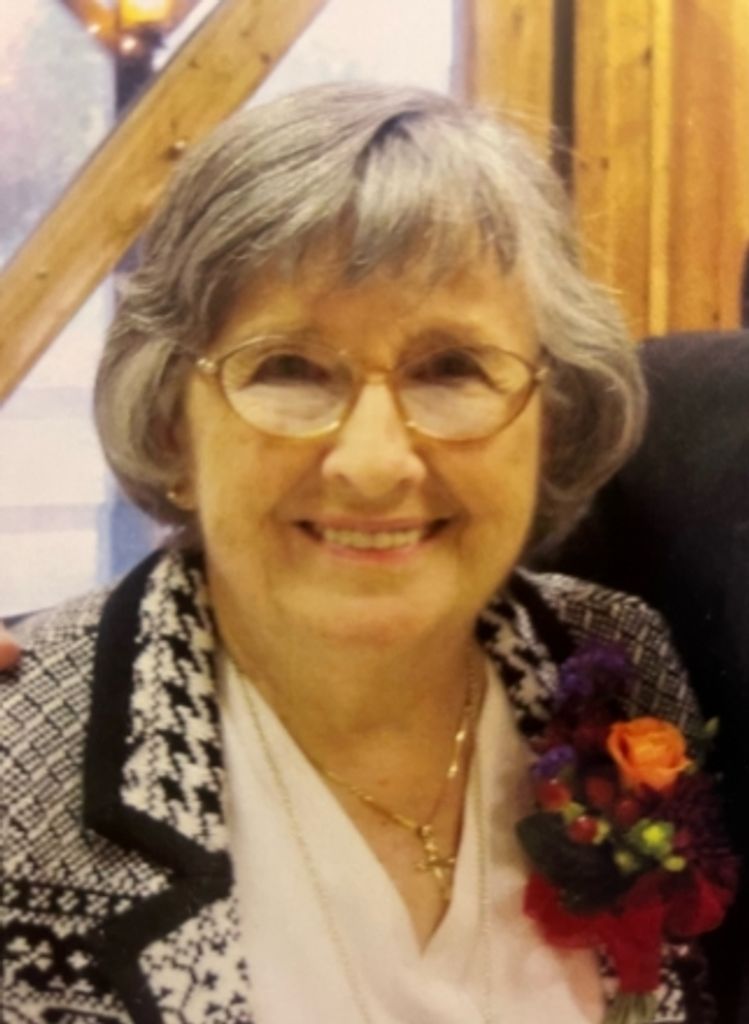 Leola Mae Kueny