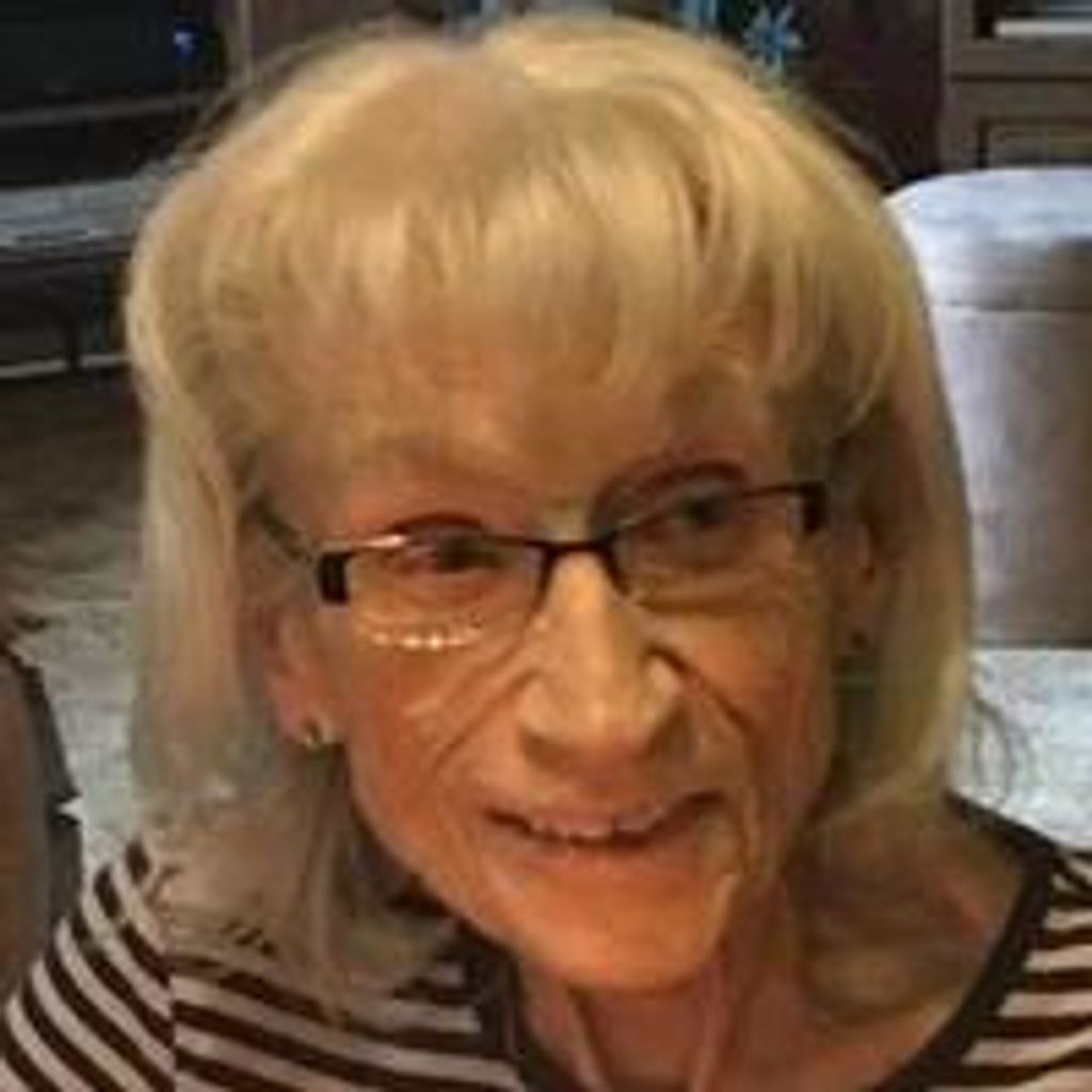 Mary Lou Cyr Profile Photo