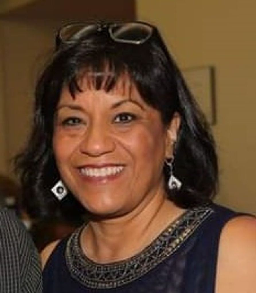 Elizabeth Esperanza Tofft Profile Photo