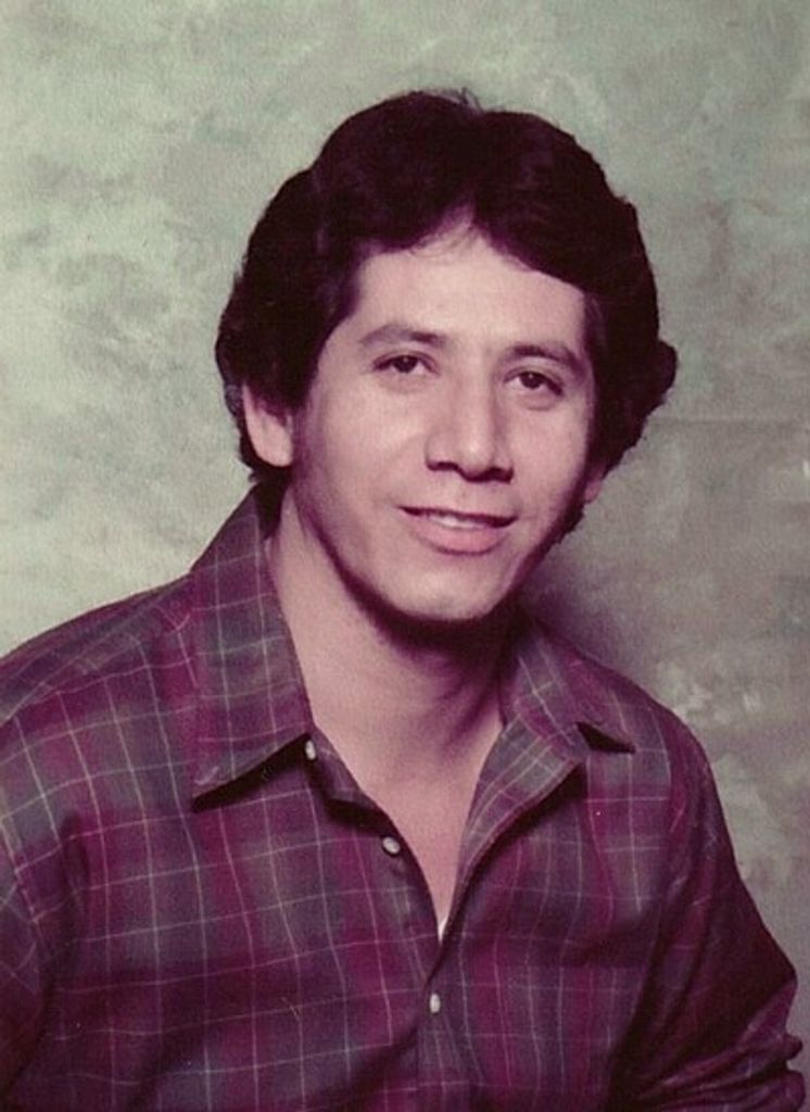 Gustavo Zepeda Profile Photo