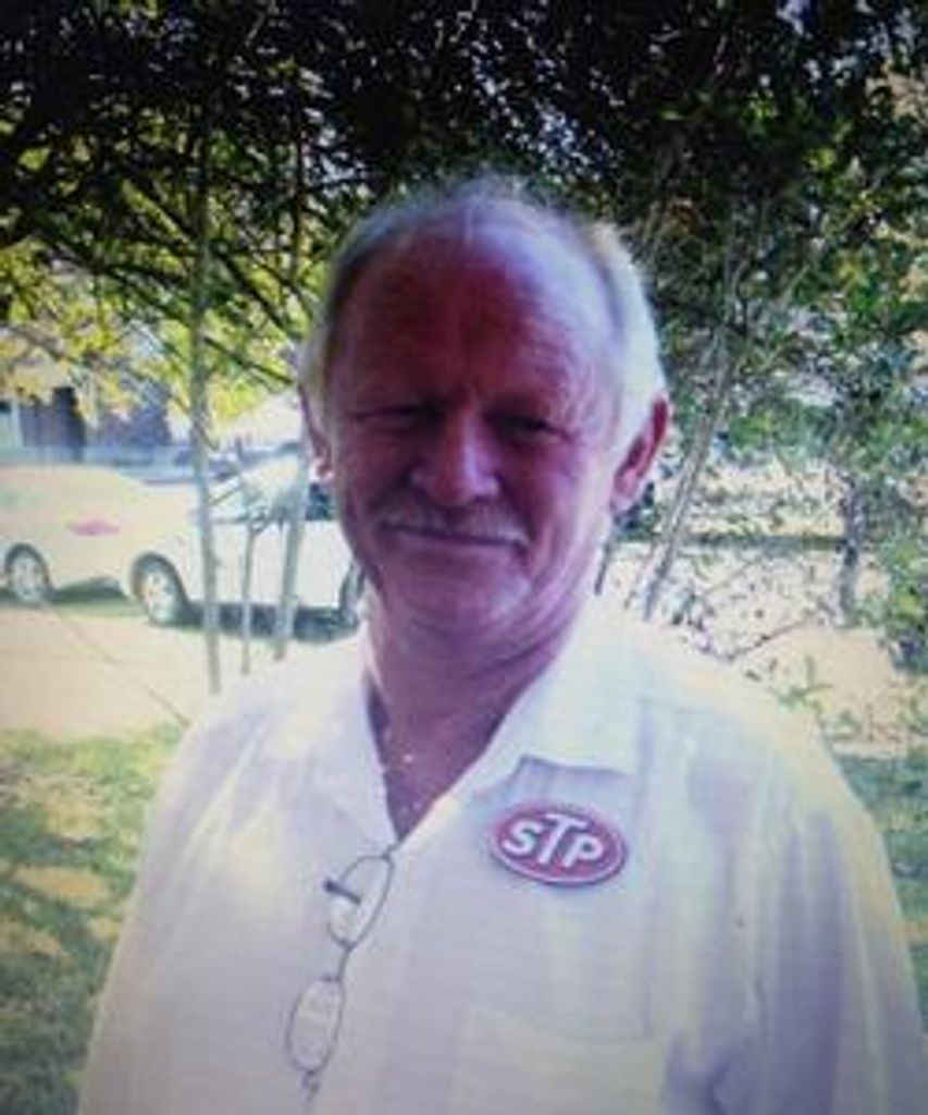 Robert Daniel Poole, Jr. Profile Photo