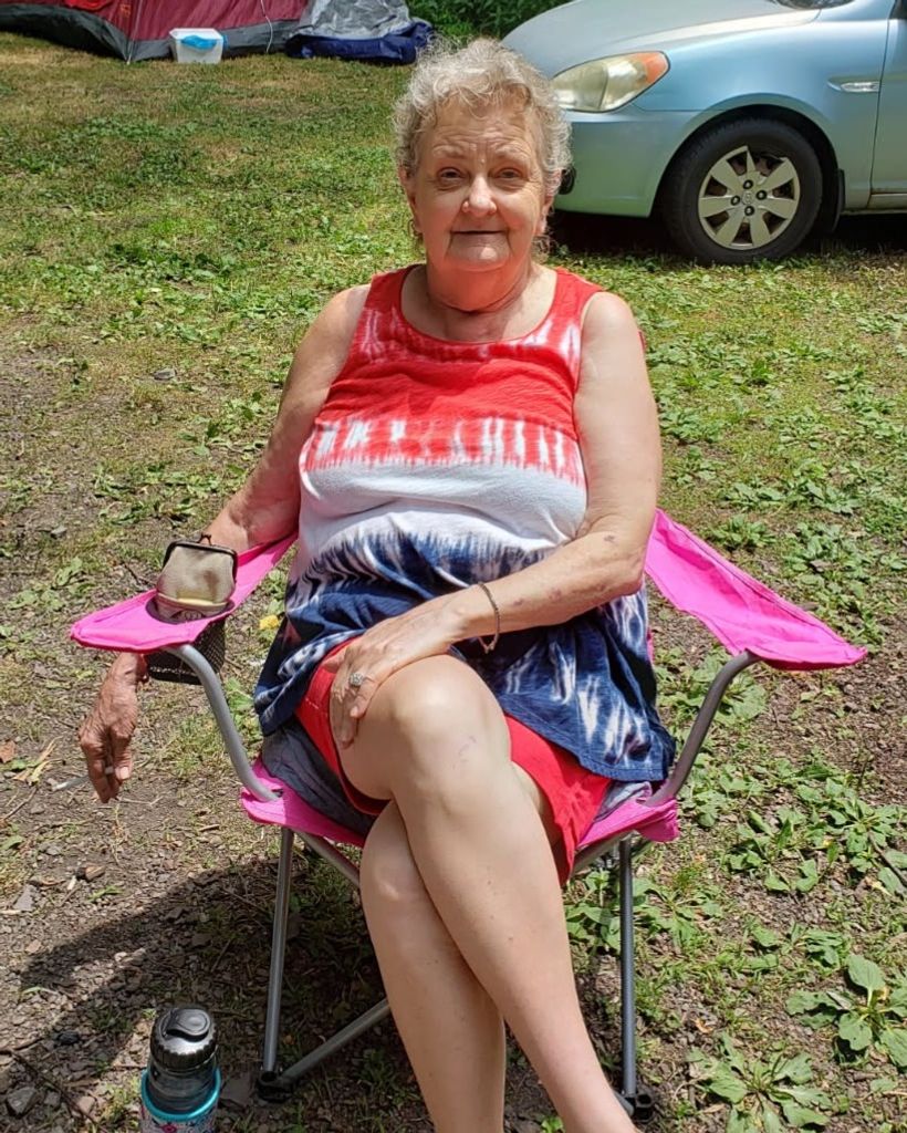 Terry Leah Plummer Profile Photo