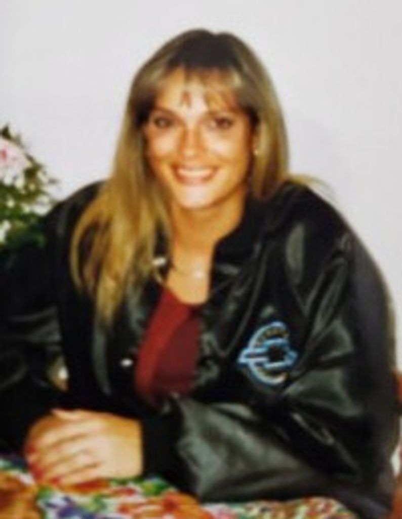 Laura Perry Profile Photo