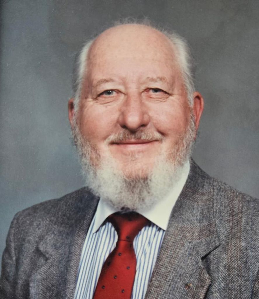 Leroy J Kibler